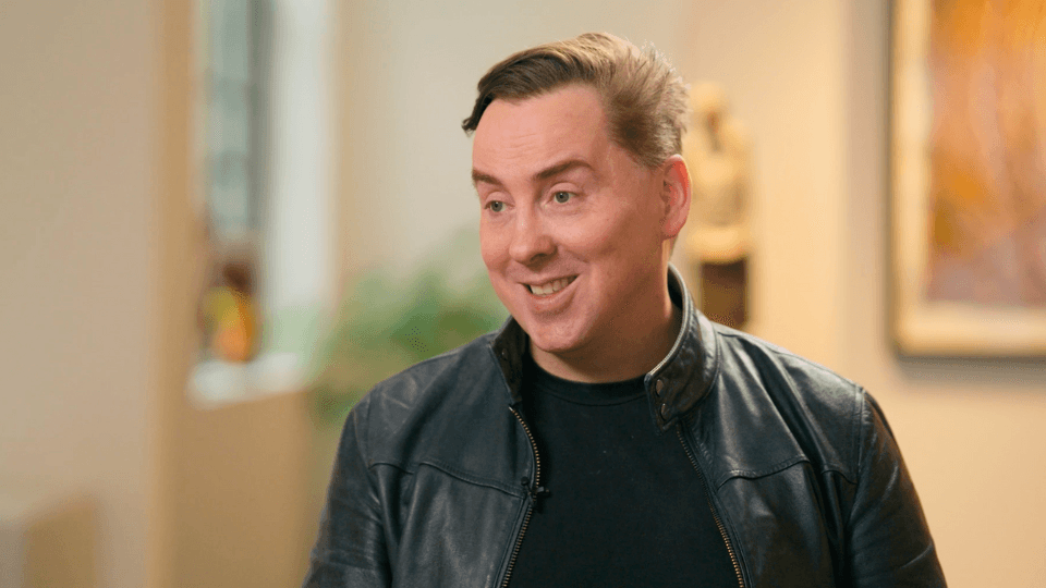 Managing Artists and Music on a Global Platform